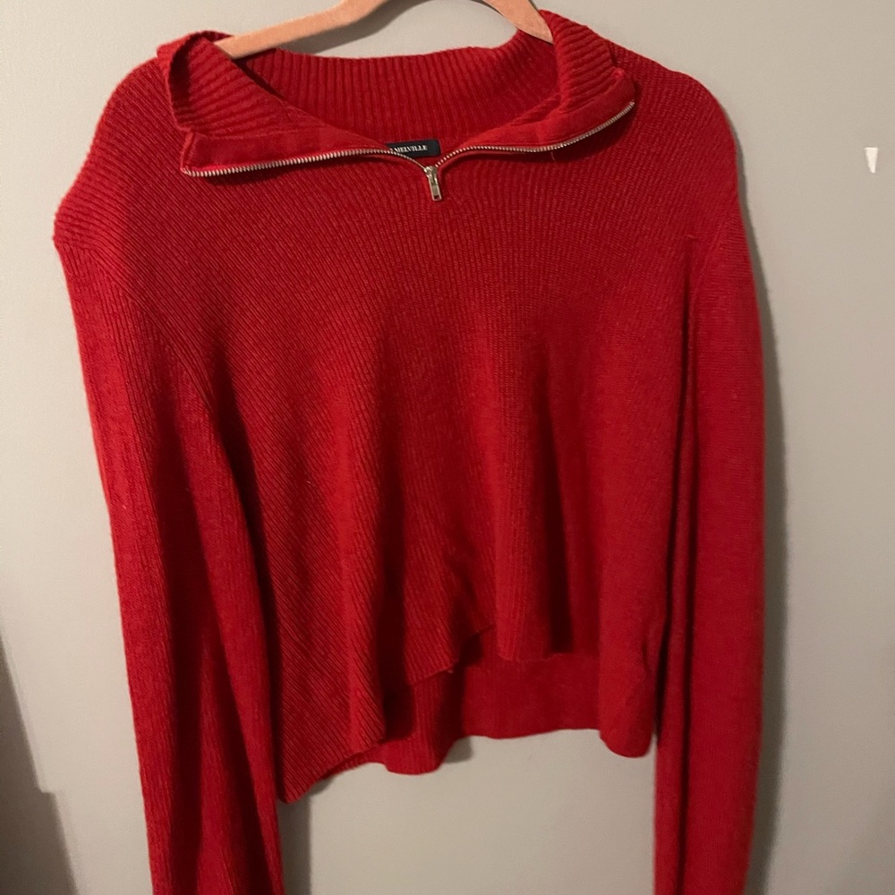 brandy melville sweater